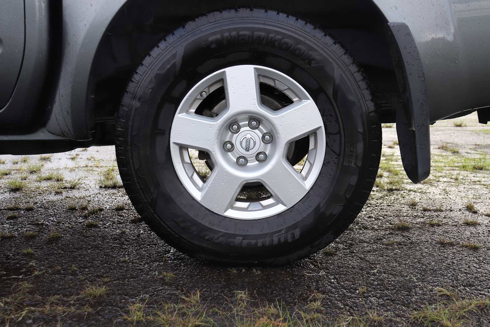 Thumbnail: 2005 Nissan Frontier - 10