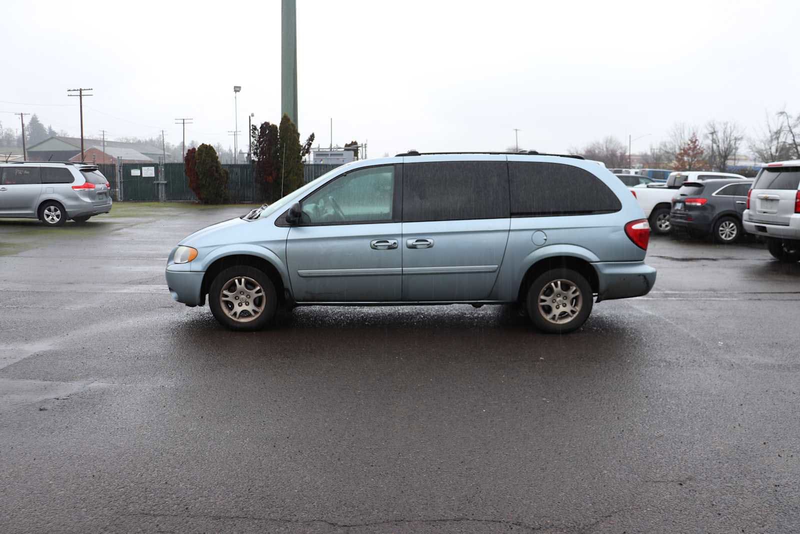 Thumbnail: 2004 Dodge Grand Caravan - 8