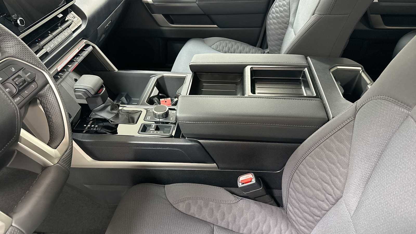 Thumbnail: 2025 Toyota Tundra - 23