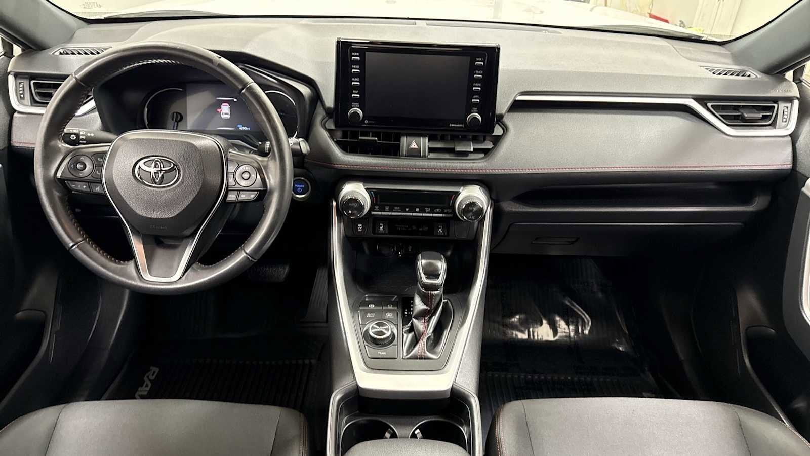 Thumbnail: 2021 Toyota RAV4 - 26