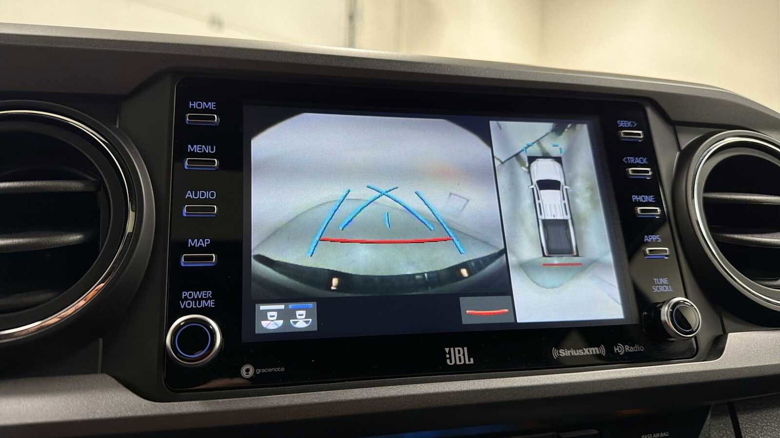 Thumbnail: 2021 Toyota Tacoma - 19