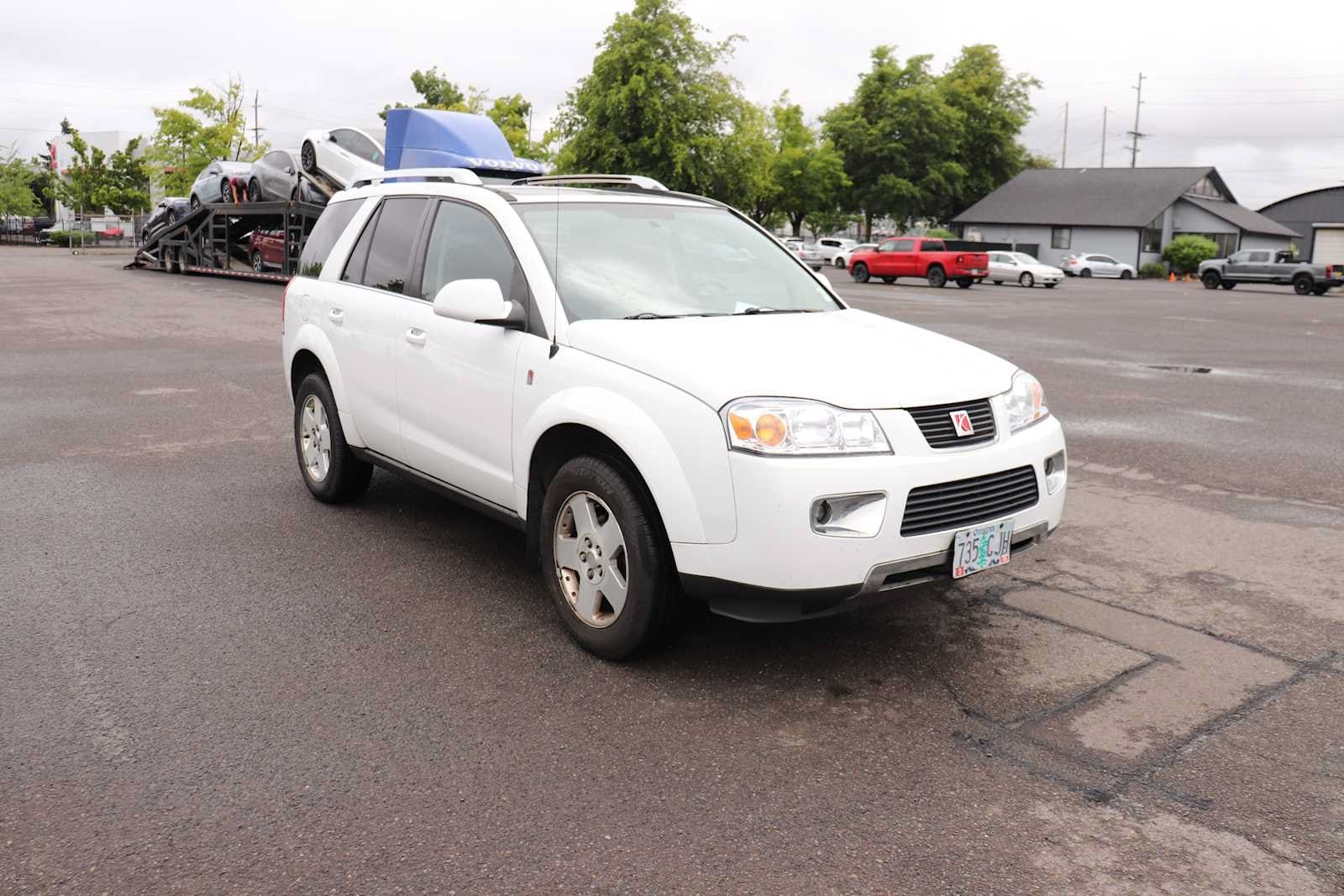 Thumbnail: 2006 Saturn VUE - 3