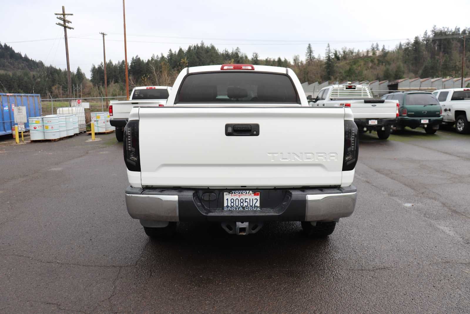 Thumbnail: 2016 Toyota Tundra - 6