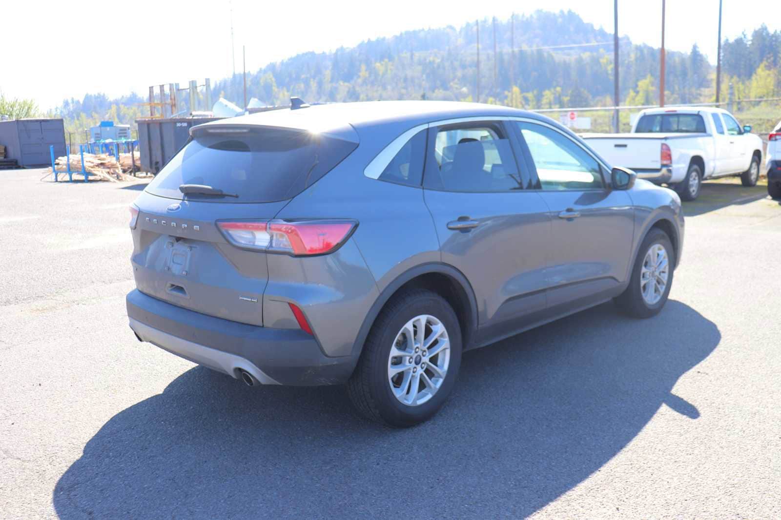 Thumbnail: 2021 Ford Escape - 5