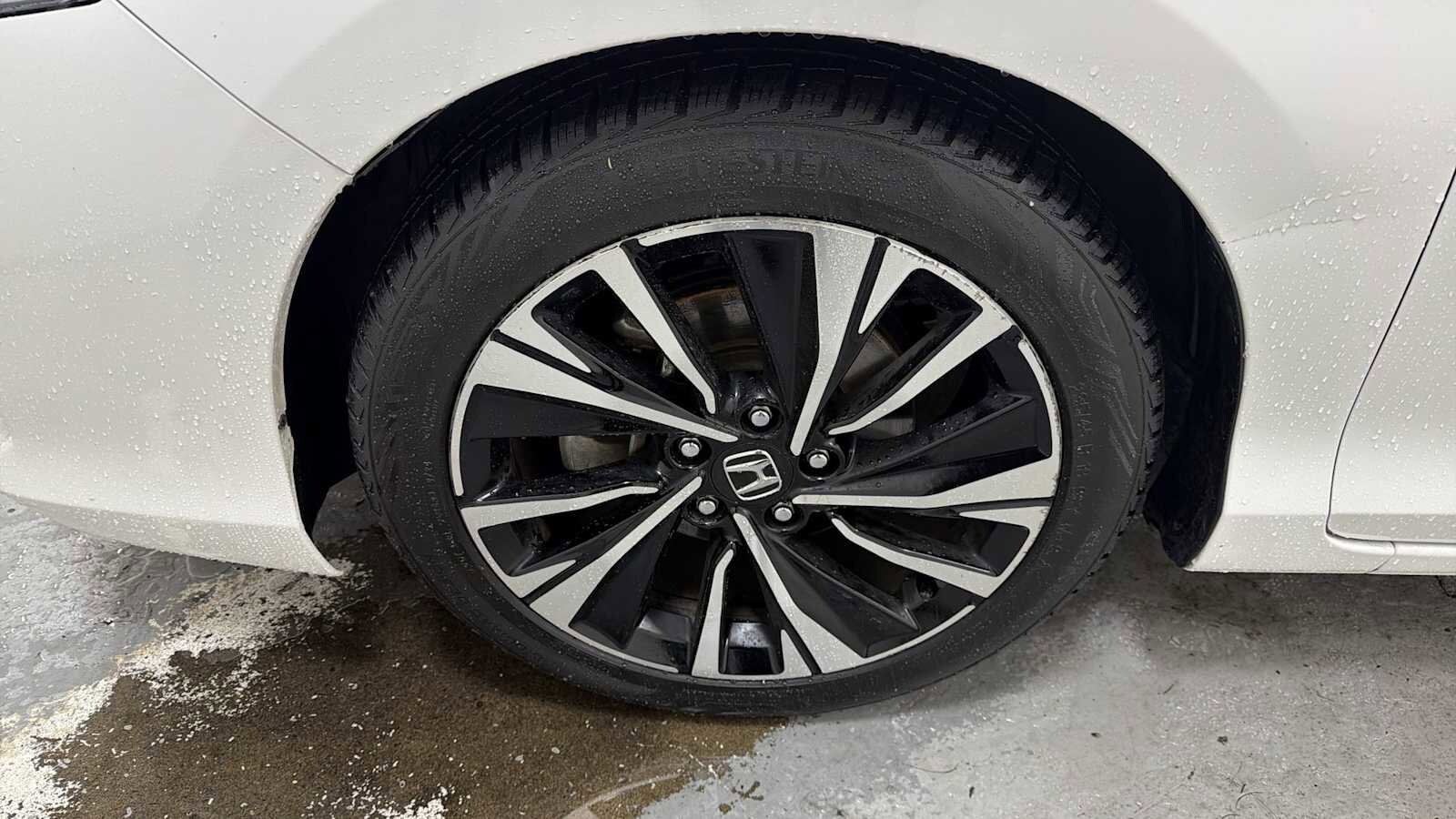 Thumbnail: 2016 Honda Accord - 10