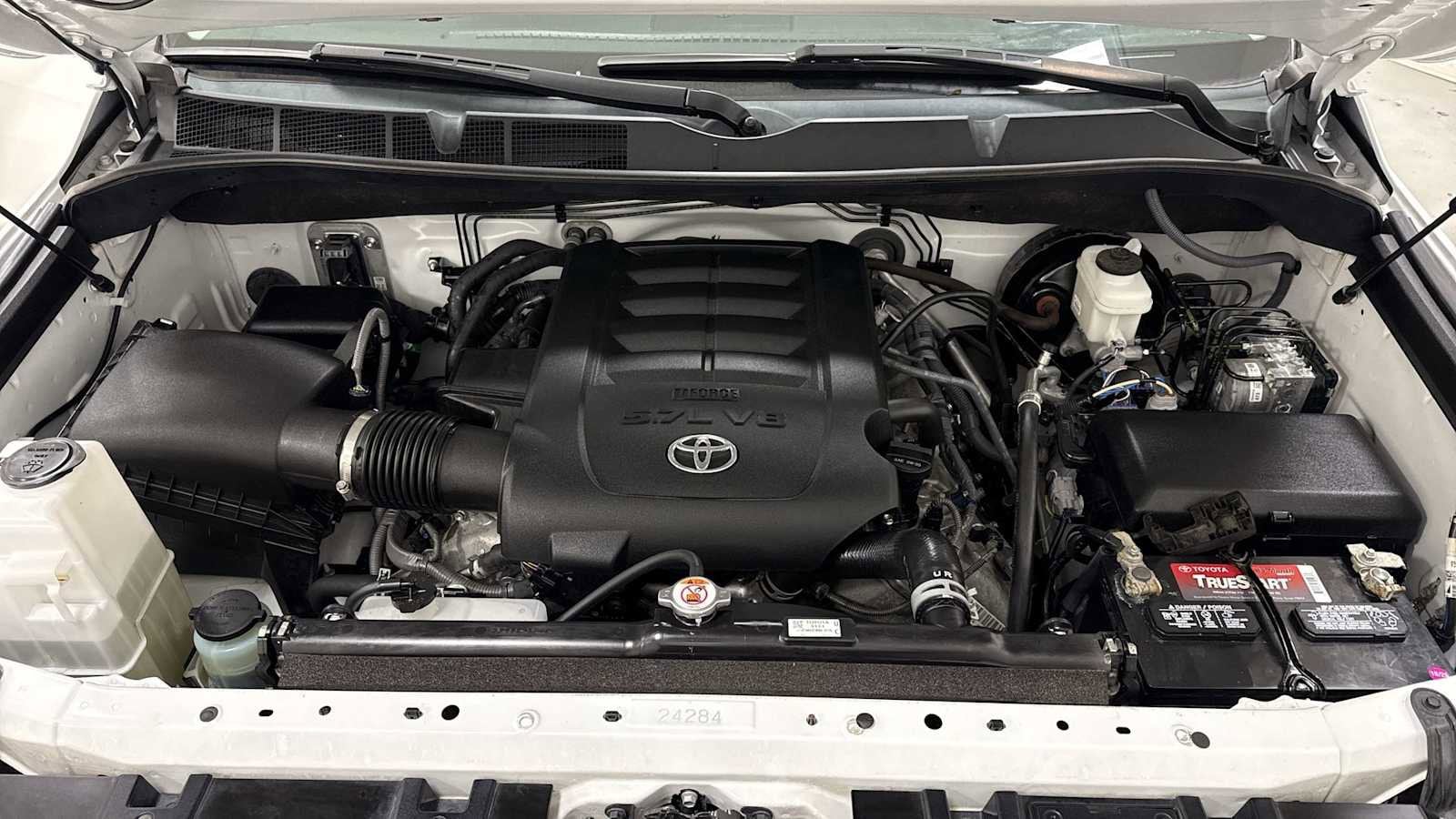 Thumbnail: 2021 Toyota Tundra - 29