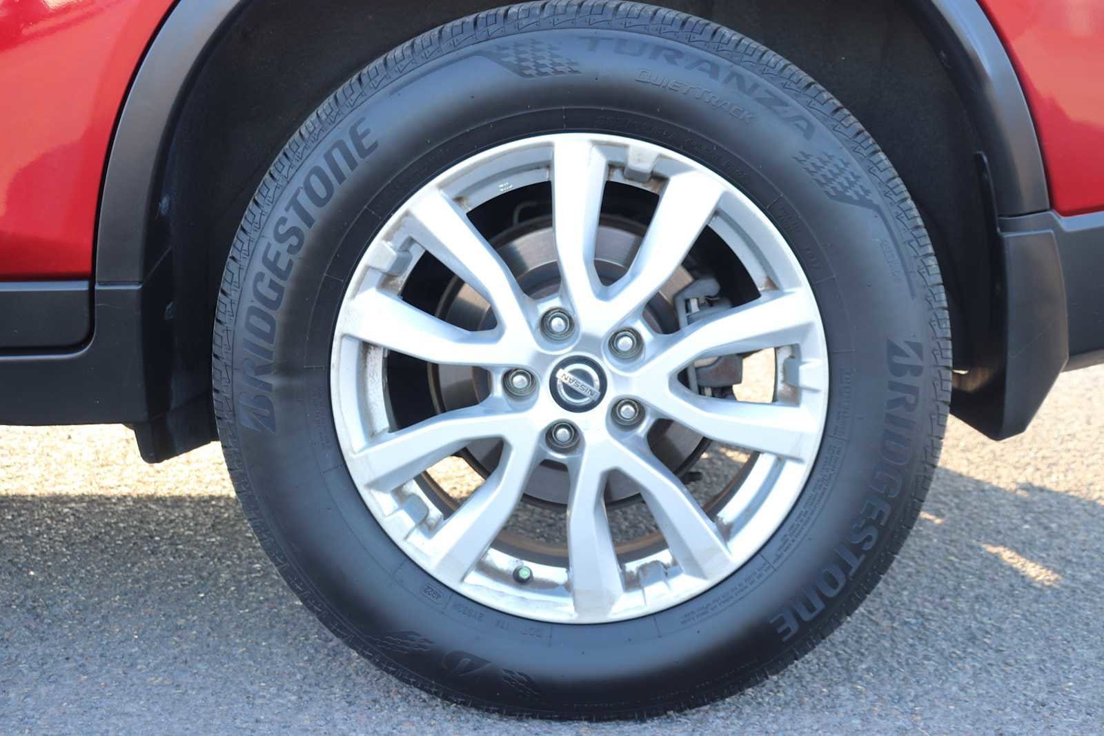 Thumbnail: 2018 Nissan Rogue - 9