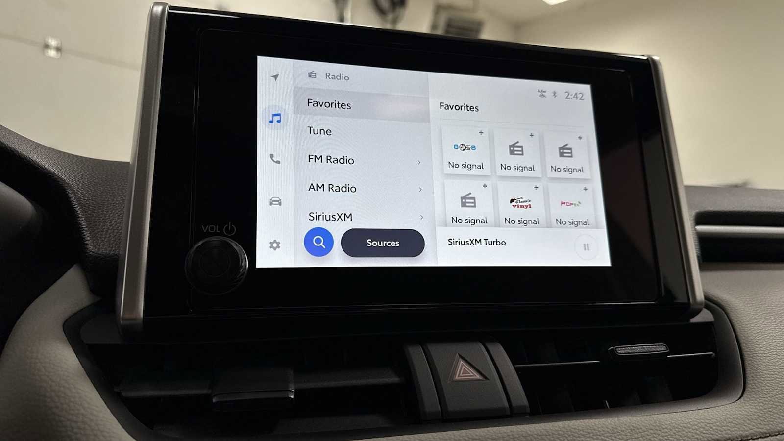 Thumbnail: 2025 Toyota RAV4 - 18