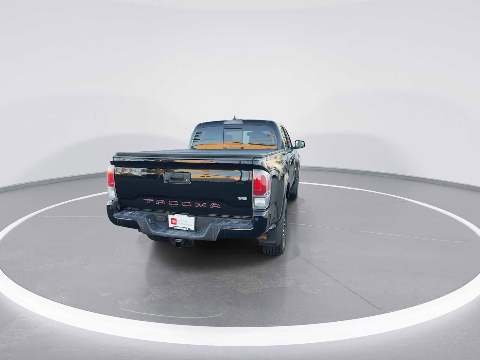 Thumbnail: 2021 Toyota Tacoma - 7