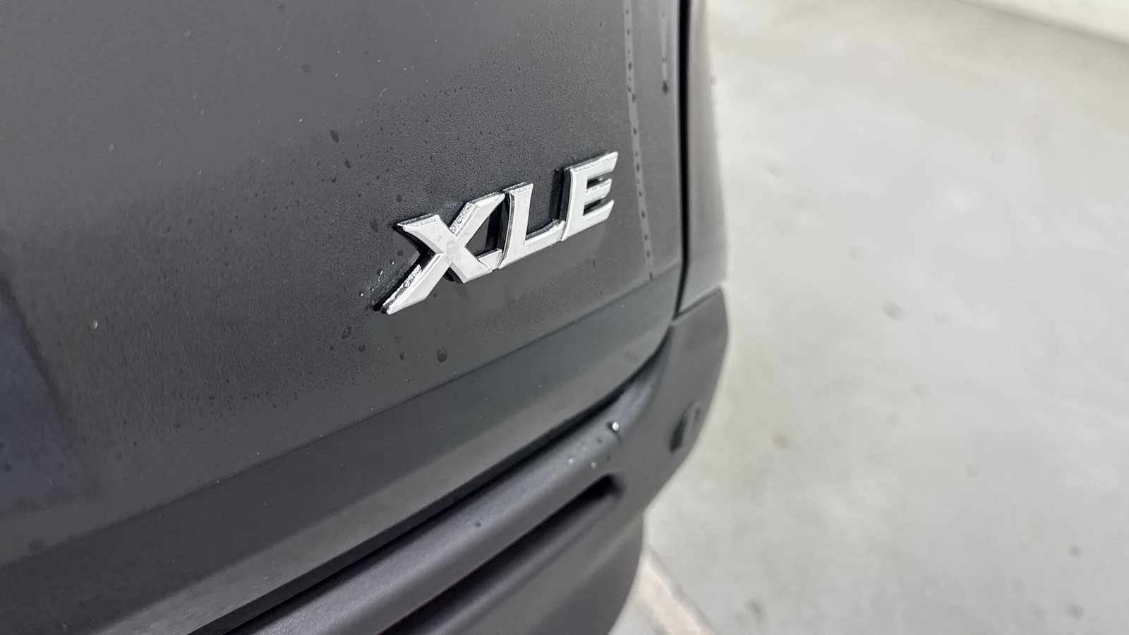 Thumbnail: 2025 Toyota Sienna - 30