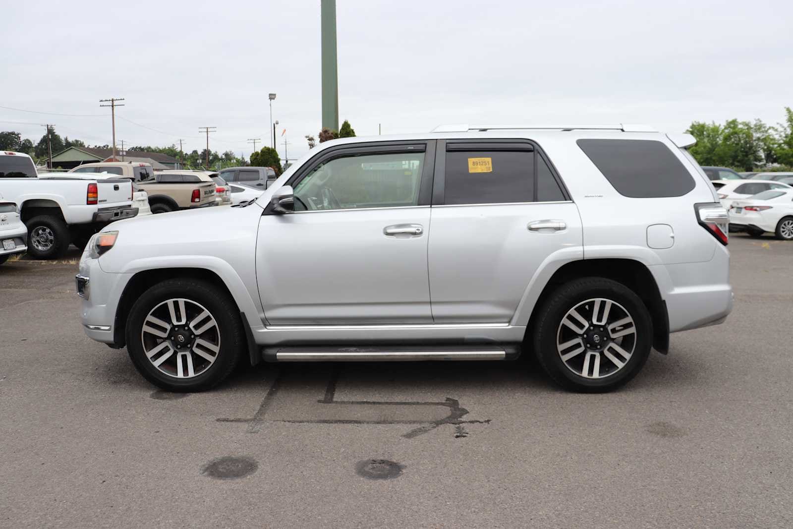 2014 Toyota 4Runner Limited 8