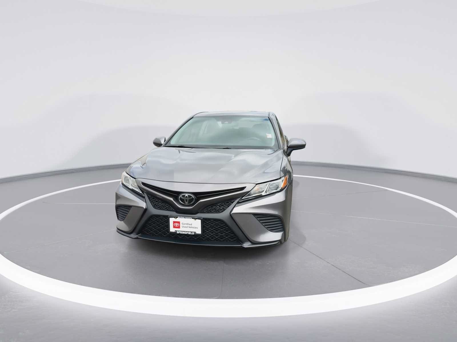 Thumbnail: 2019 Toyota Camry - 3