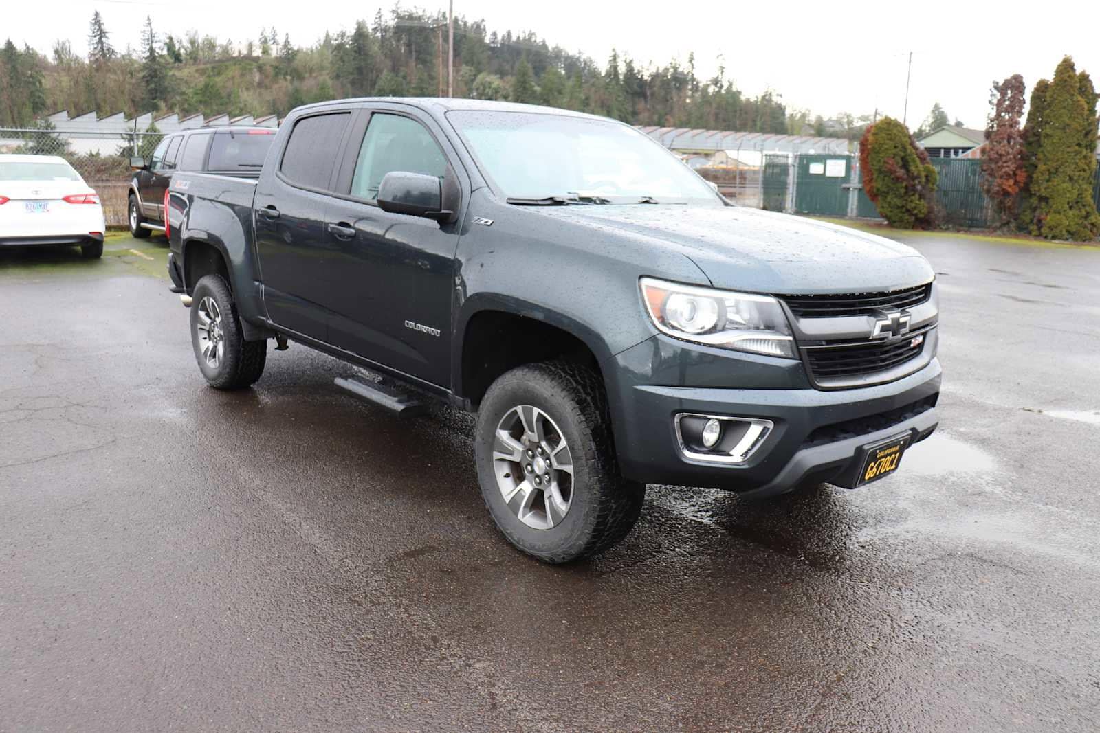 Thumbnail: 2017 Chevrolet Colorado - 3