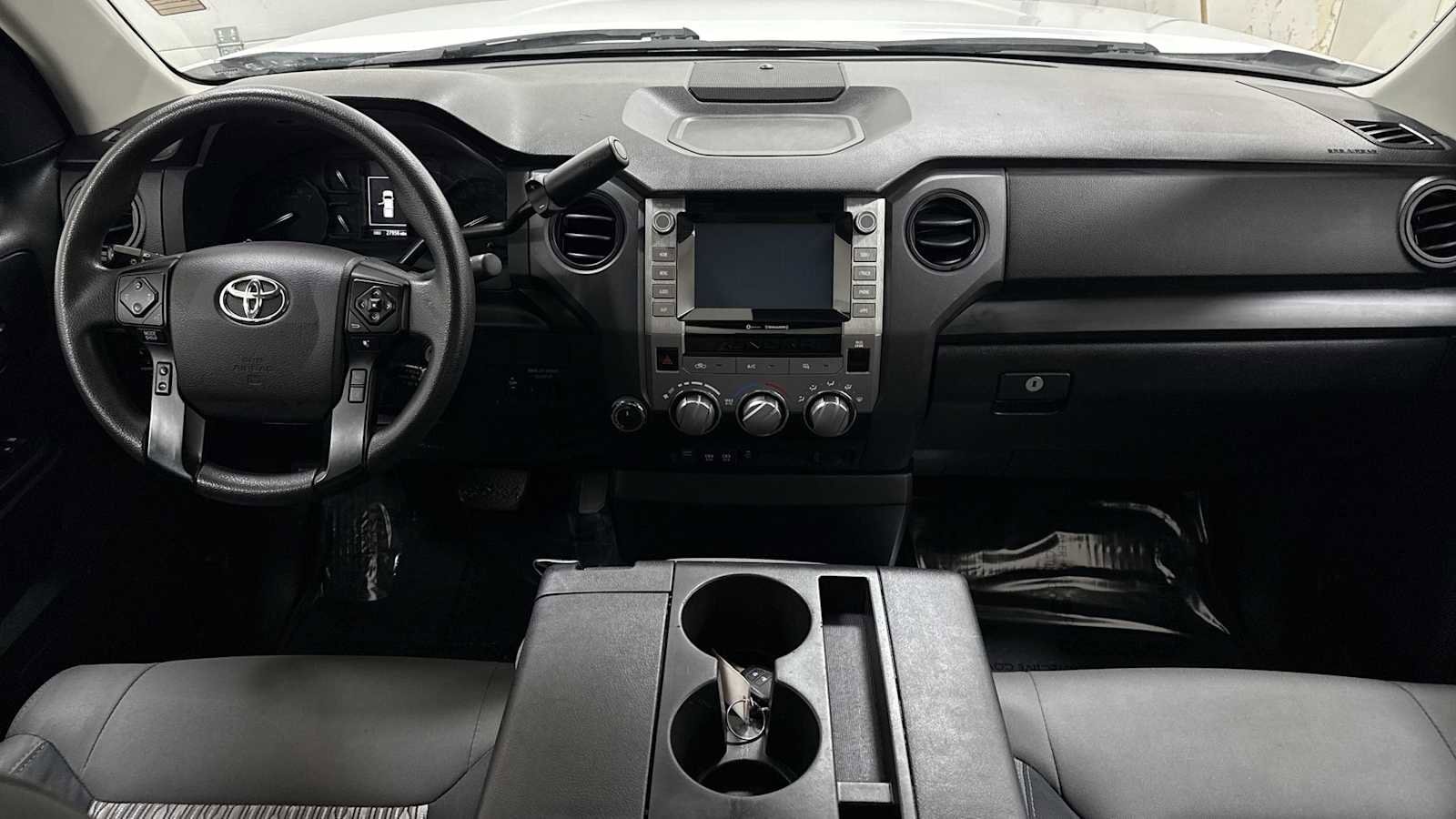 Thumbnail: 2021 Toyota Tundra - 25