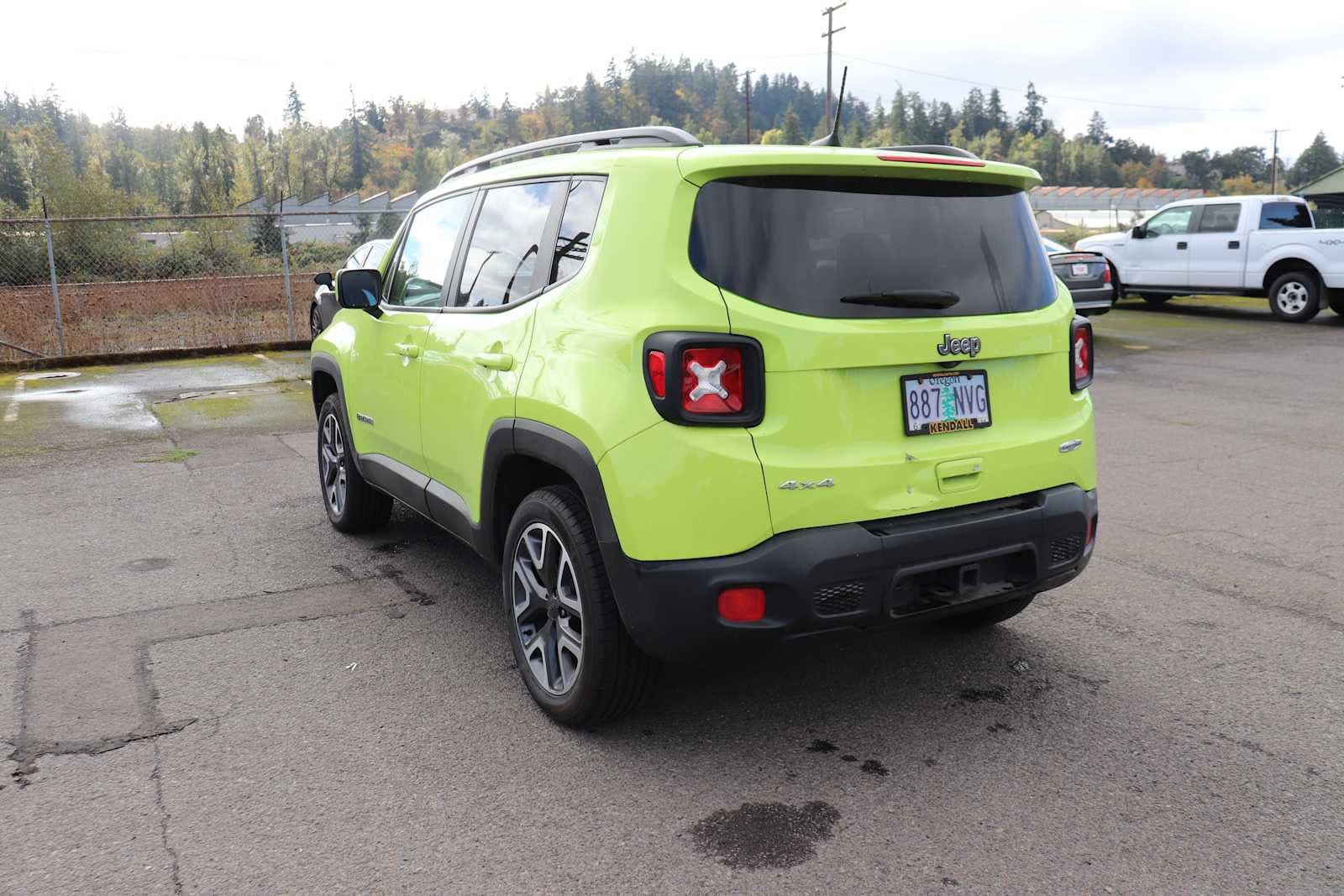Thumbnail: 2018 Jeep Renegade - 7