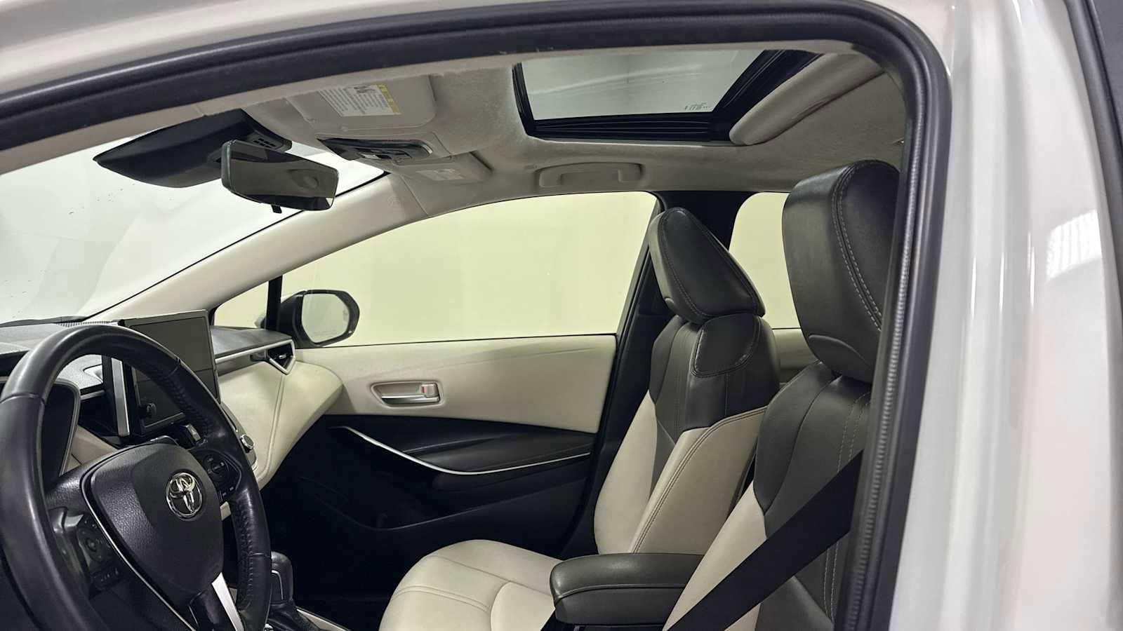 Thumbnail: 2024 Toyota Corolla - 24