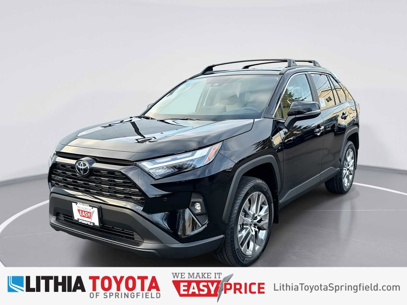 2025 Toyota RAV4 XLE Premium's photo