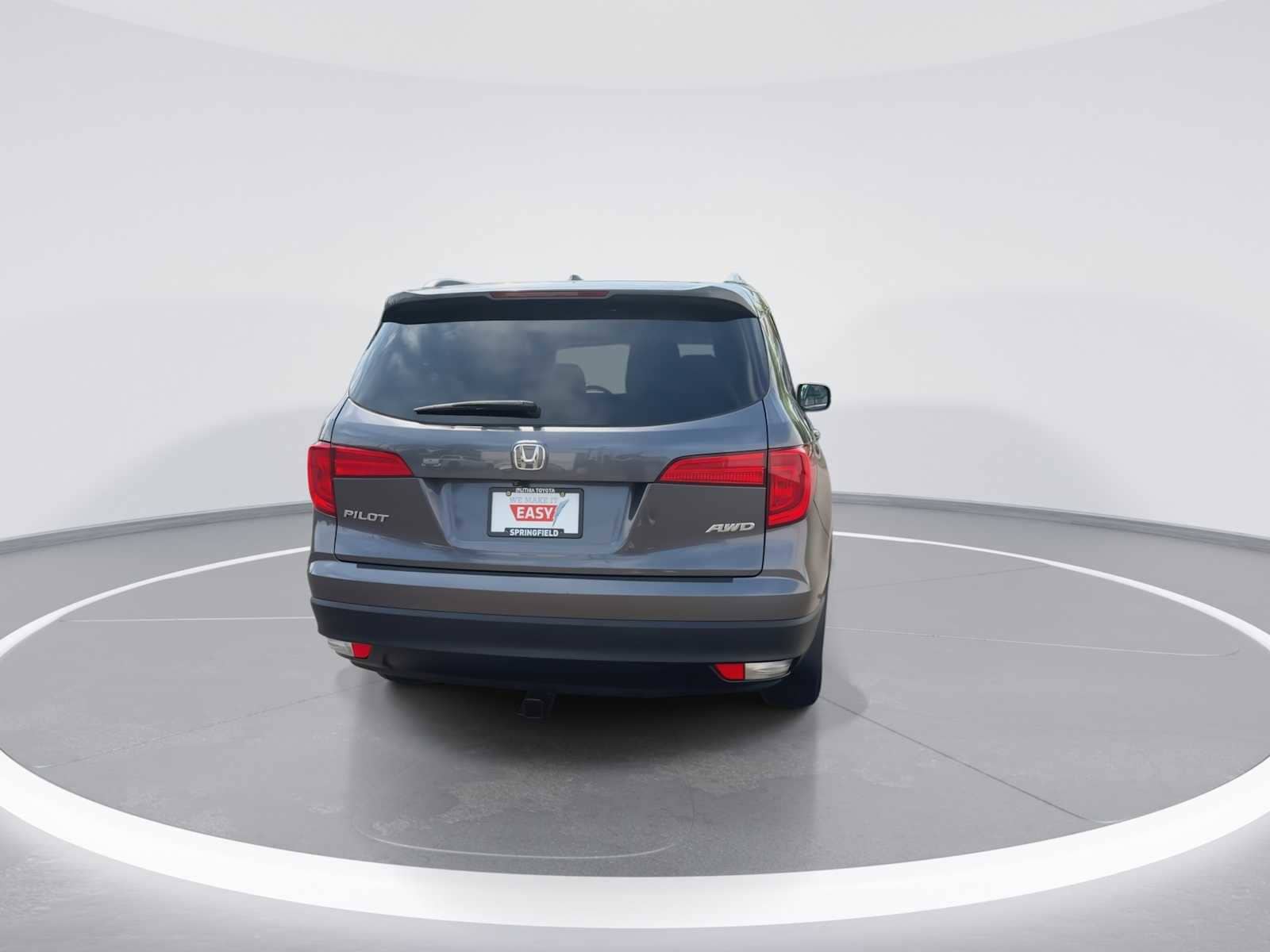 Thumbnail: 2017 Honda Pilot - 7