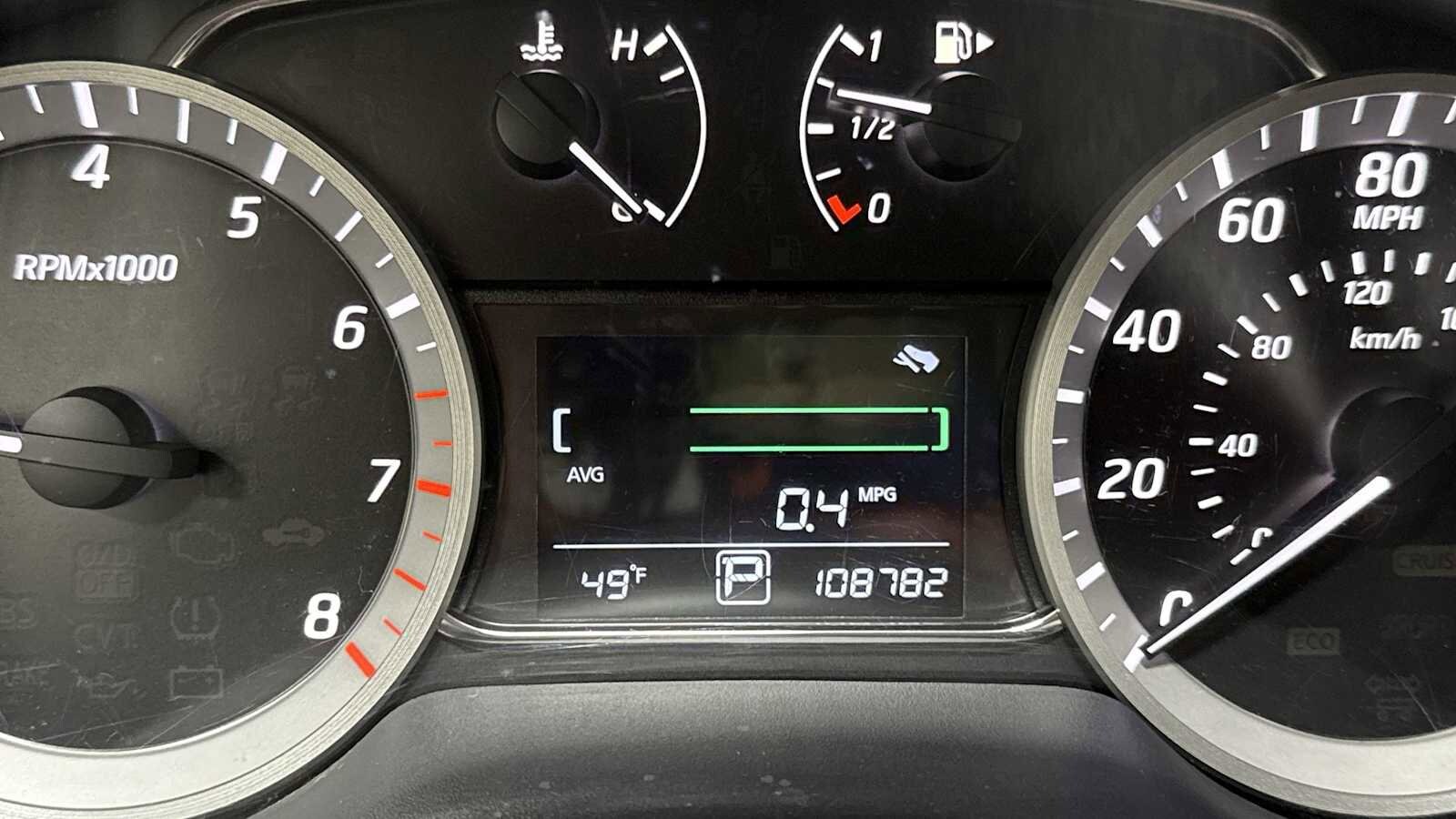 Thumbnail: 2015 Nissan Sentra - 17