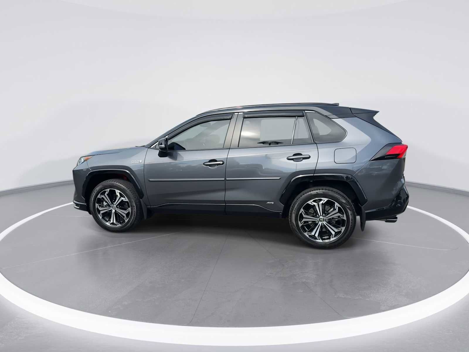 2021 Toyota RAV4 Prime XSE 5
