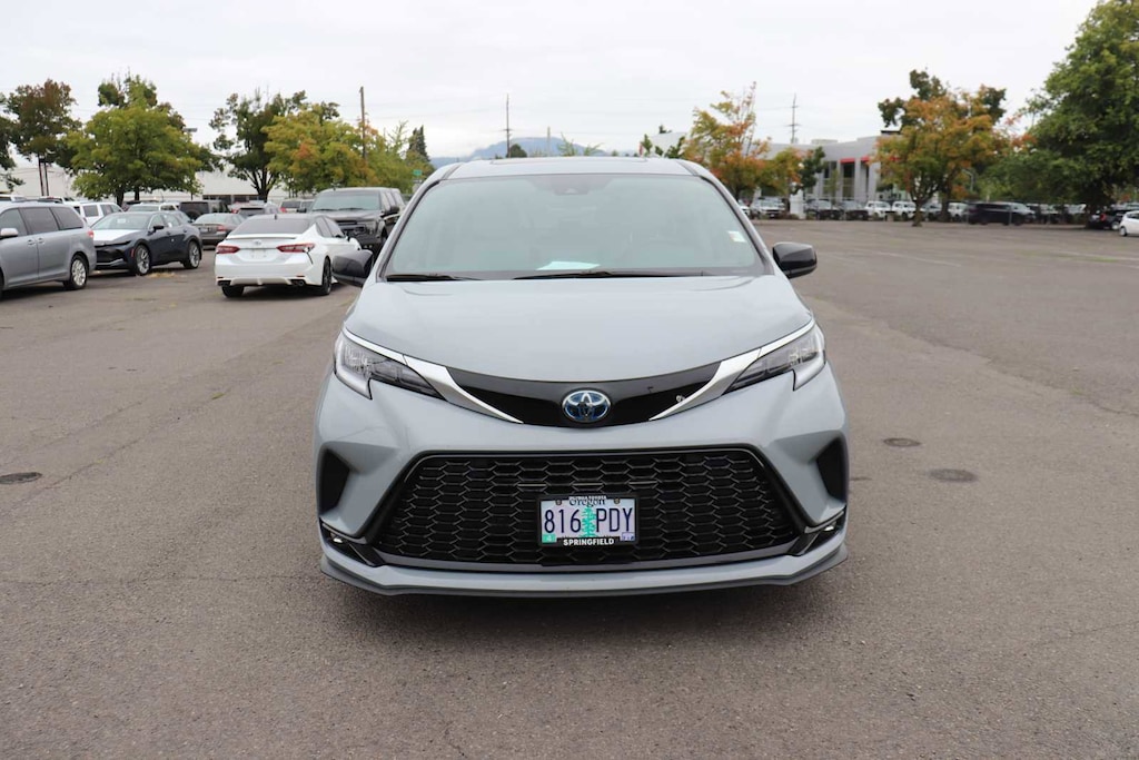 Certified 2023 Toyota Sienna XSE 7 Passenger Van Passenger Van