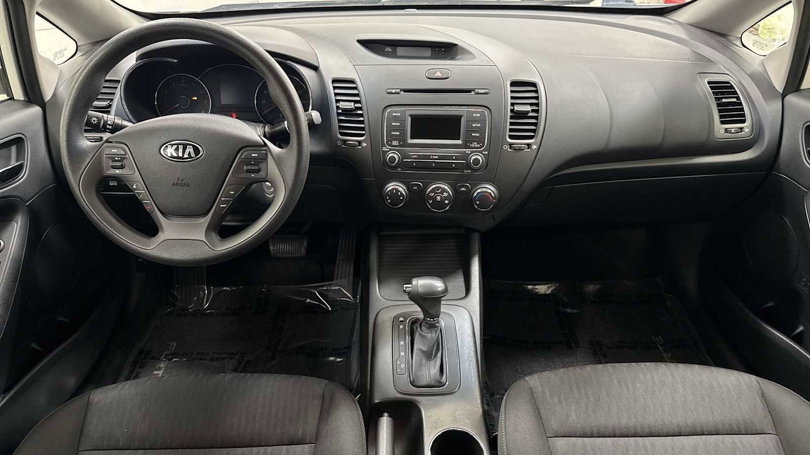 Thumbnail: 2016 Kia Forte - 24