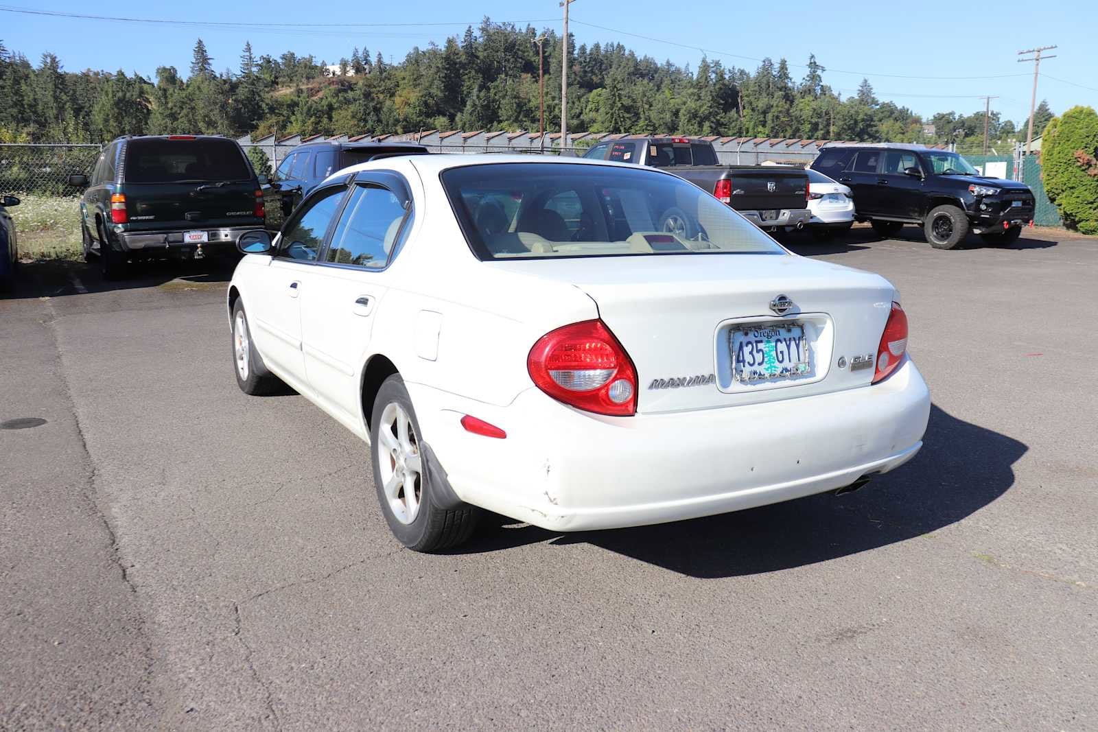 Thumbnail: 2000 Nissan Maxima - 7