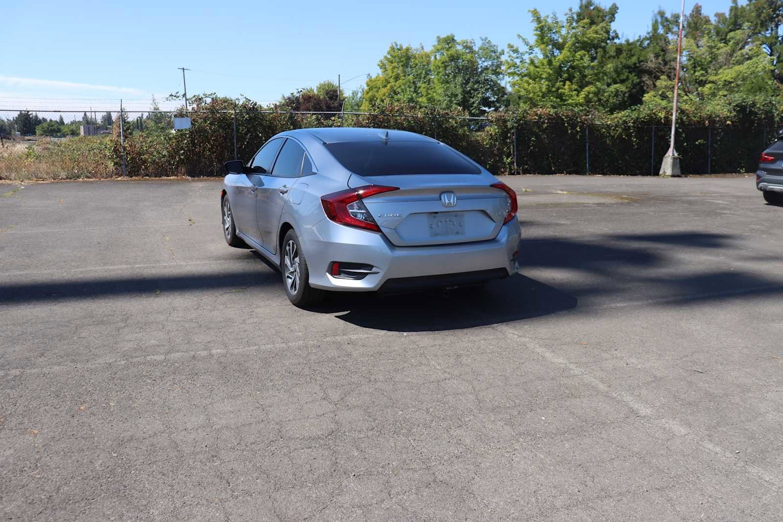 Thumbnail: 2018 Honda Civic - 7