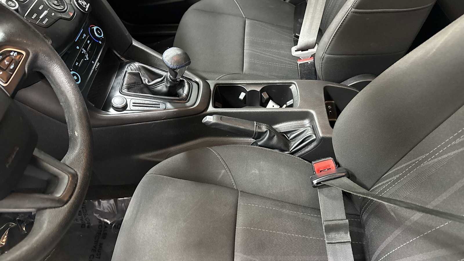 Thumbnail: 2017 Ford Focus - 22