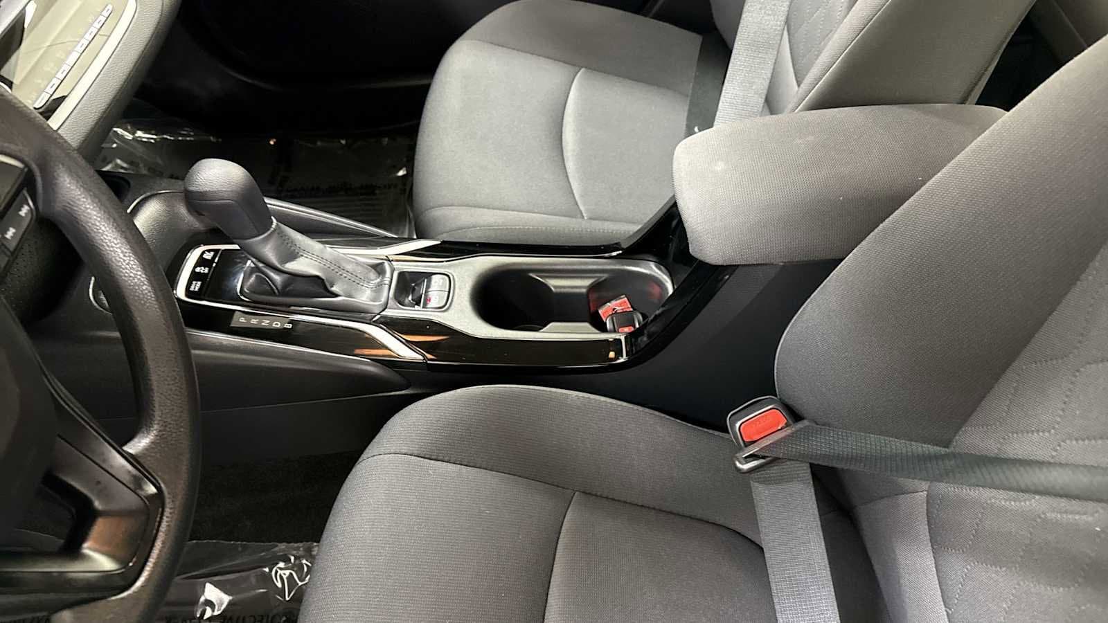 Thumbnail: 2021 Toyota Corolla - 22