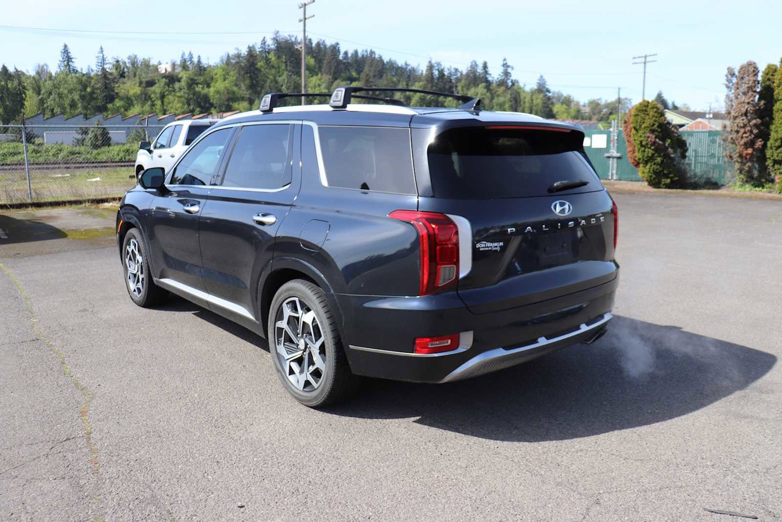 Thumbnail: 2022 Hyundai Palisade - 7