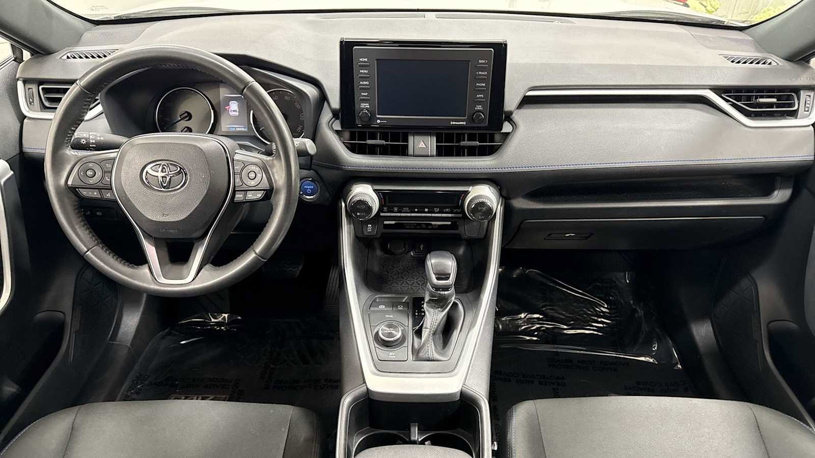 Thumbnail: 2022 Toyota RAV4 - 25