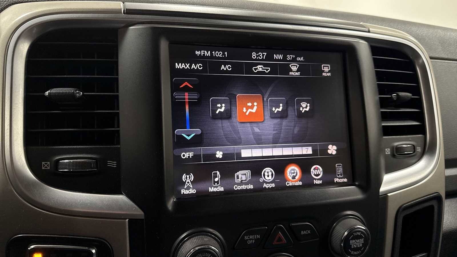 Thumbnail: 2014 RAM 1500 - 21