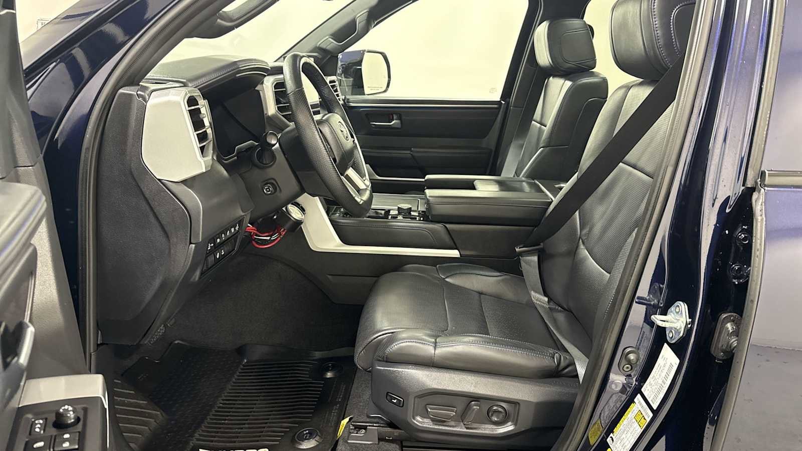 Thumbnail: 2024 Toyota Tundra - 13