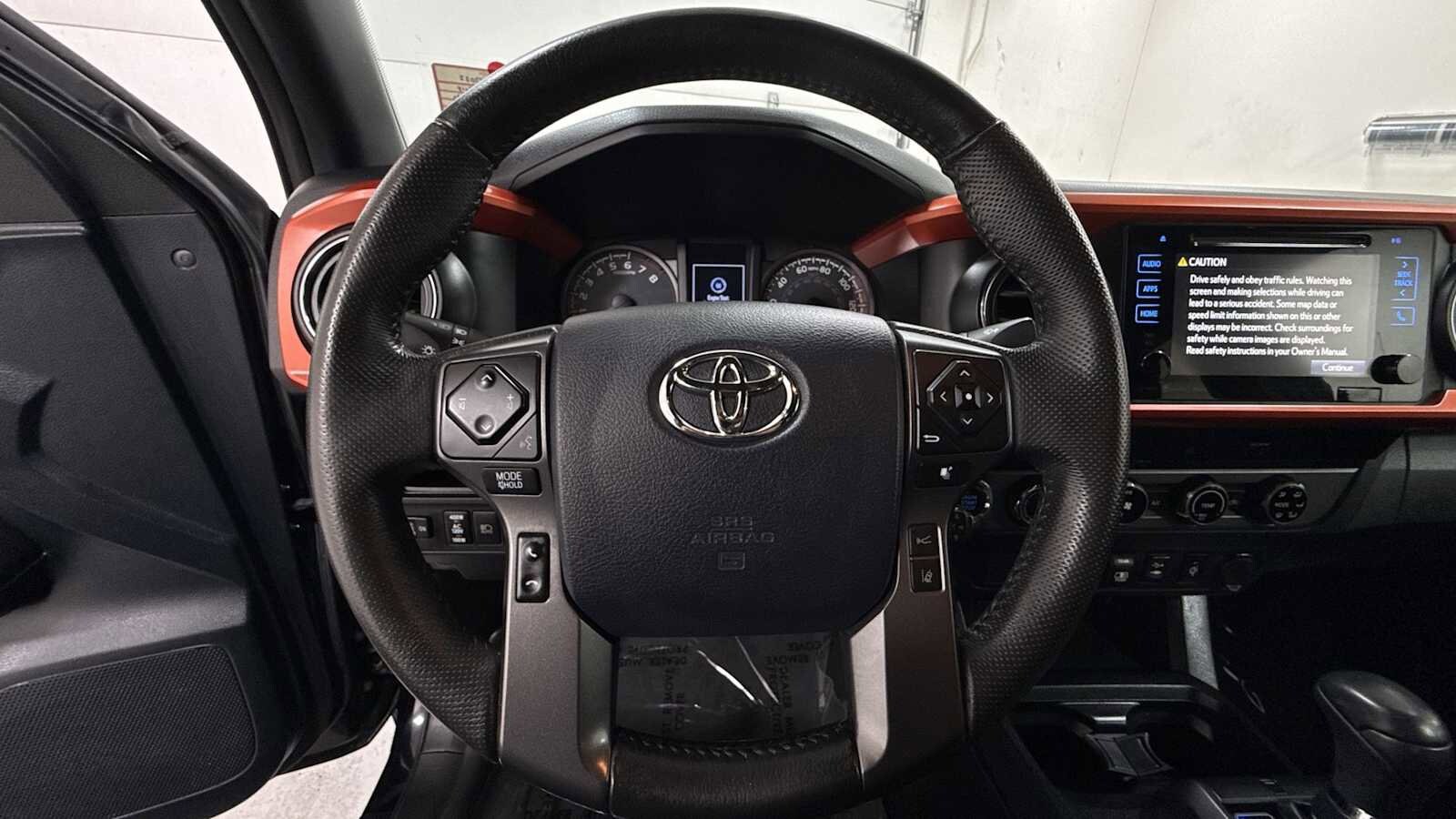 Thumbnail: 2018 Toyota Tacoma - 16