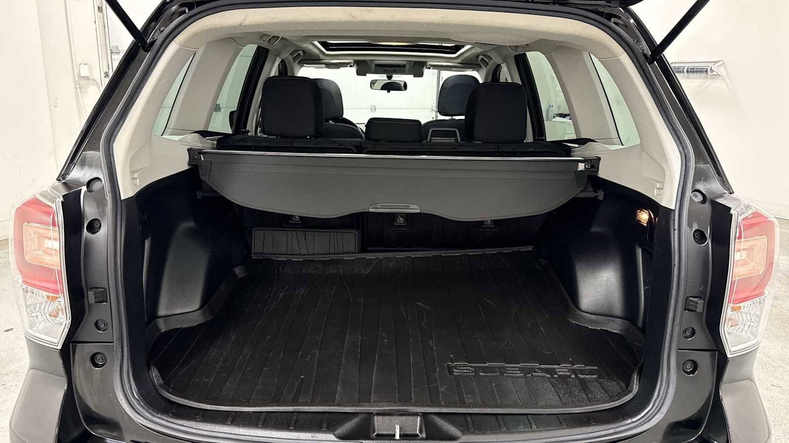 Thumbnail: 2018 Subaru Forester - 27