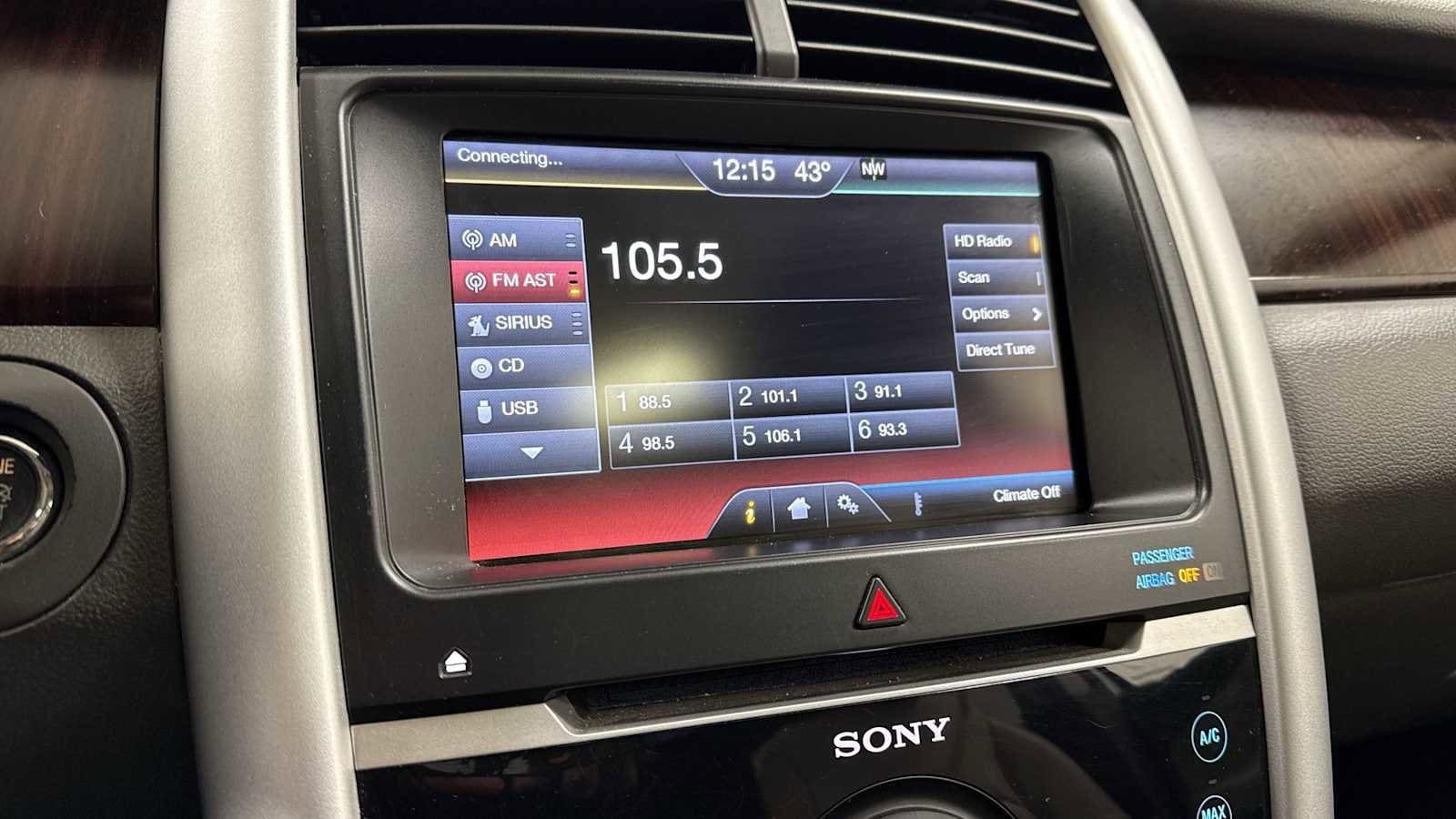 Thumbnail: 2013 Ford Edge - 18