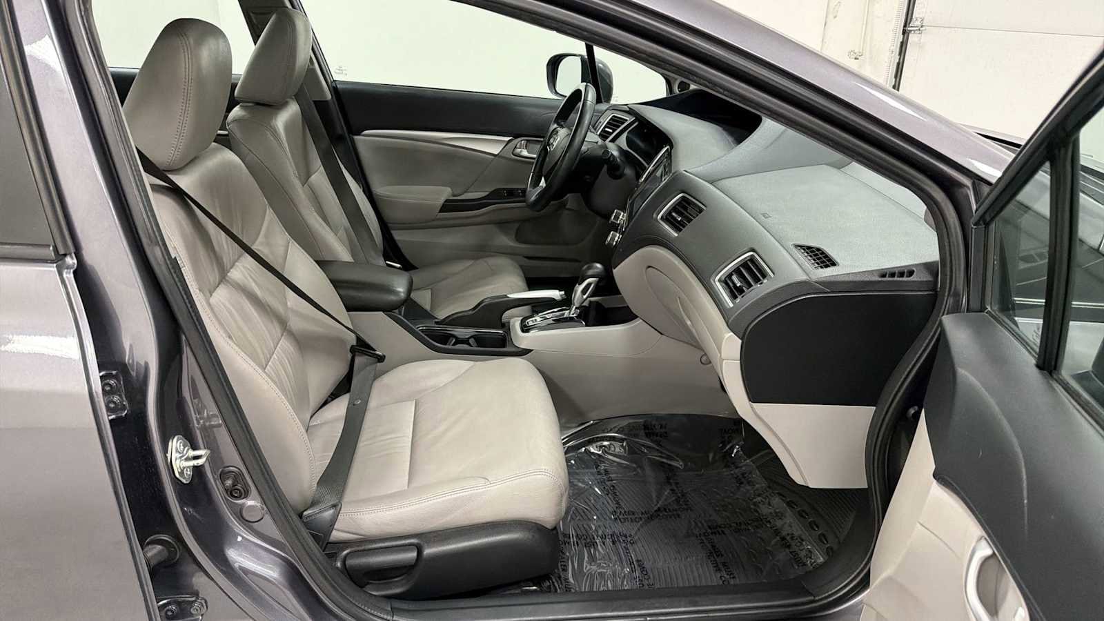 Thumbnail: 2015 Honda Civic - 30