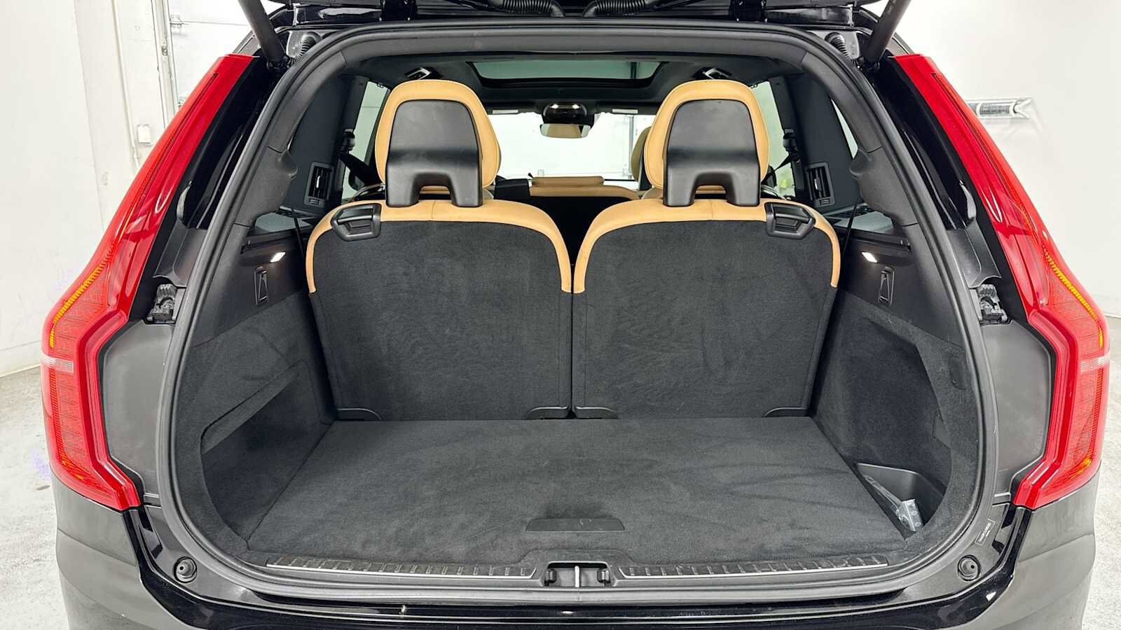 Thumbnail: 2018 Volvo XC90 - 29