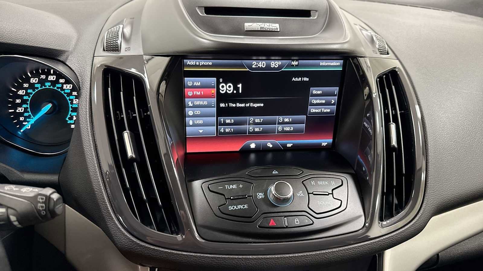 Thumbnail: 2013 Ford Escape - 18