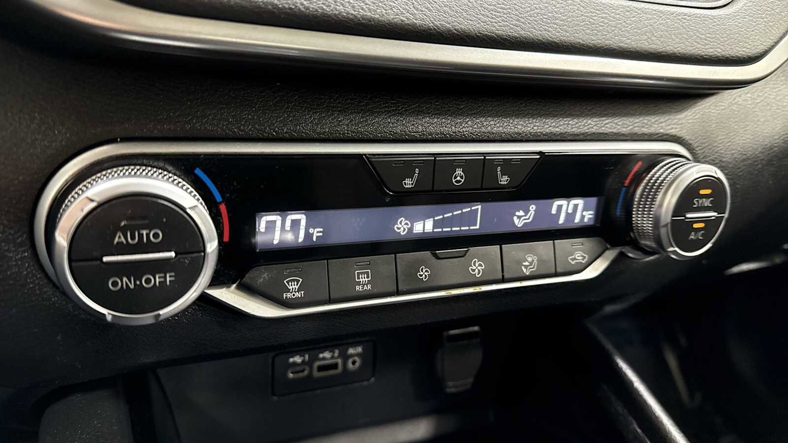 Thumbnail: 2020 Nissan Altima - 20