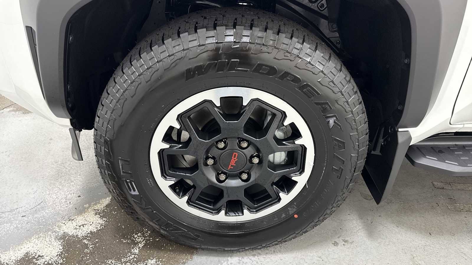 Thumbnail: 2025 Toyota 4Runner - 10