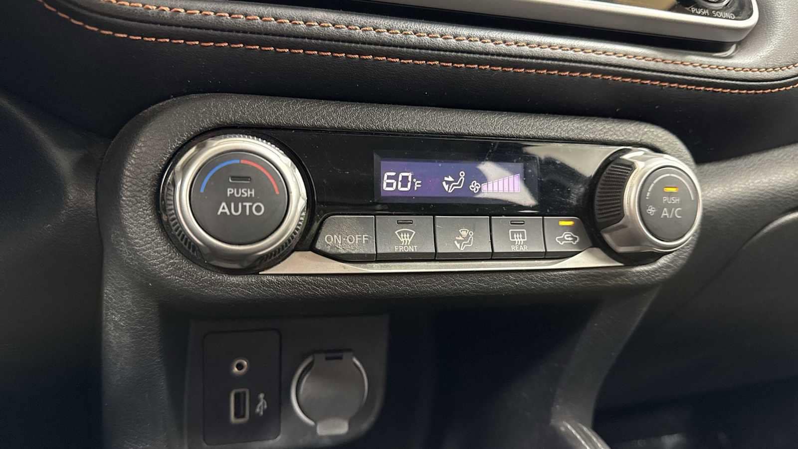 Thumbnail: 2019 Nissan Kicks - 20