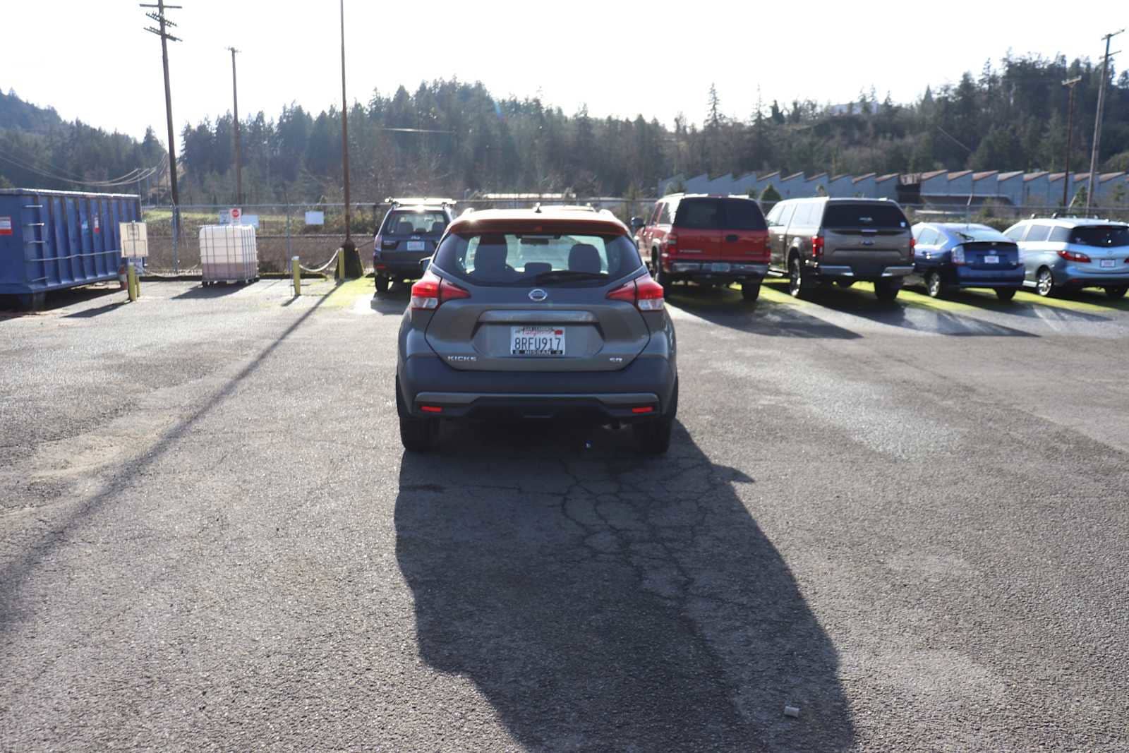 Thumbnail: 2019 Nissan Kicks - 6