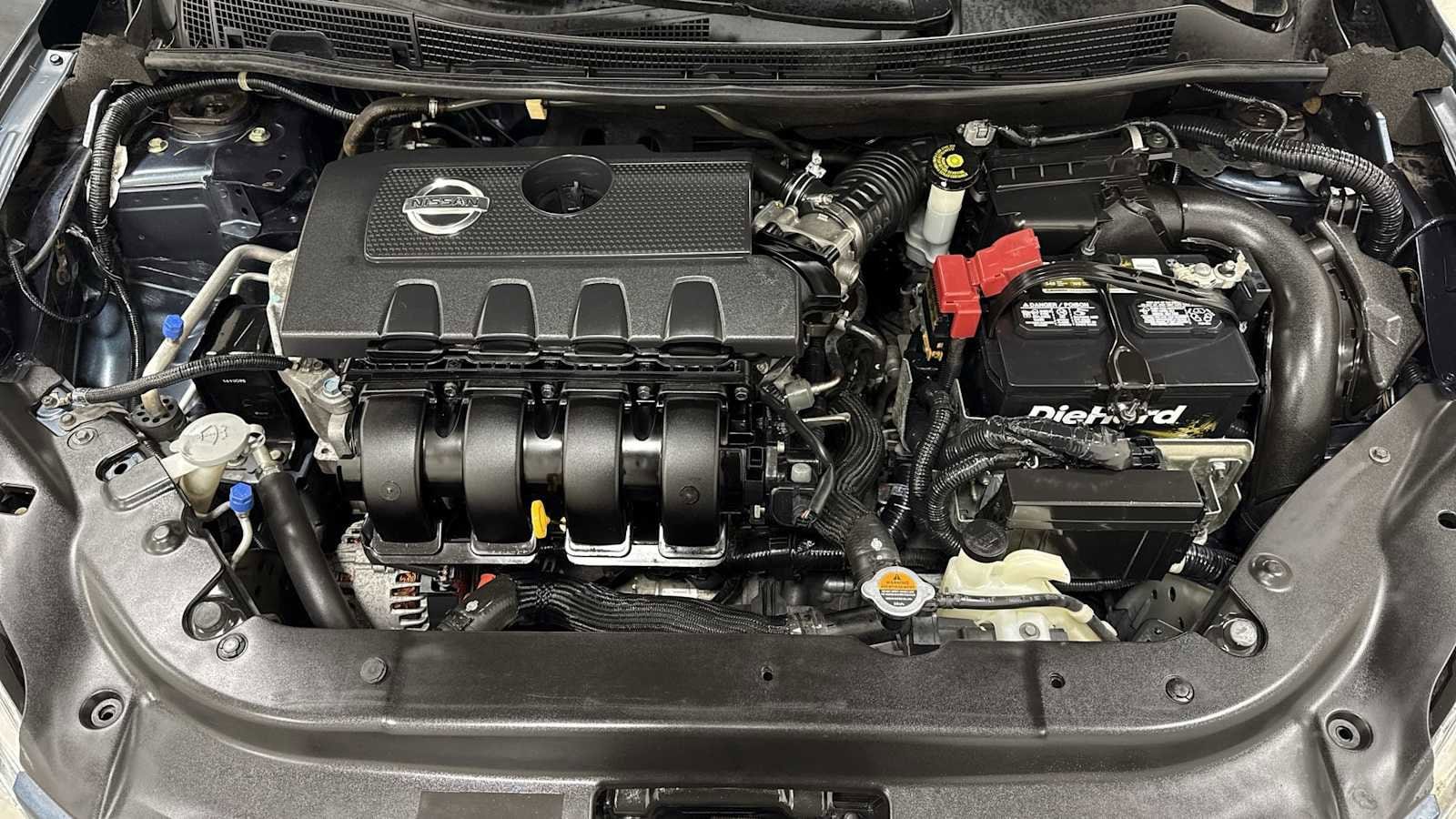 Thumbnail: 2015 Nissan Sentra - 29