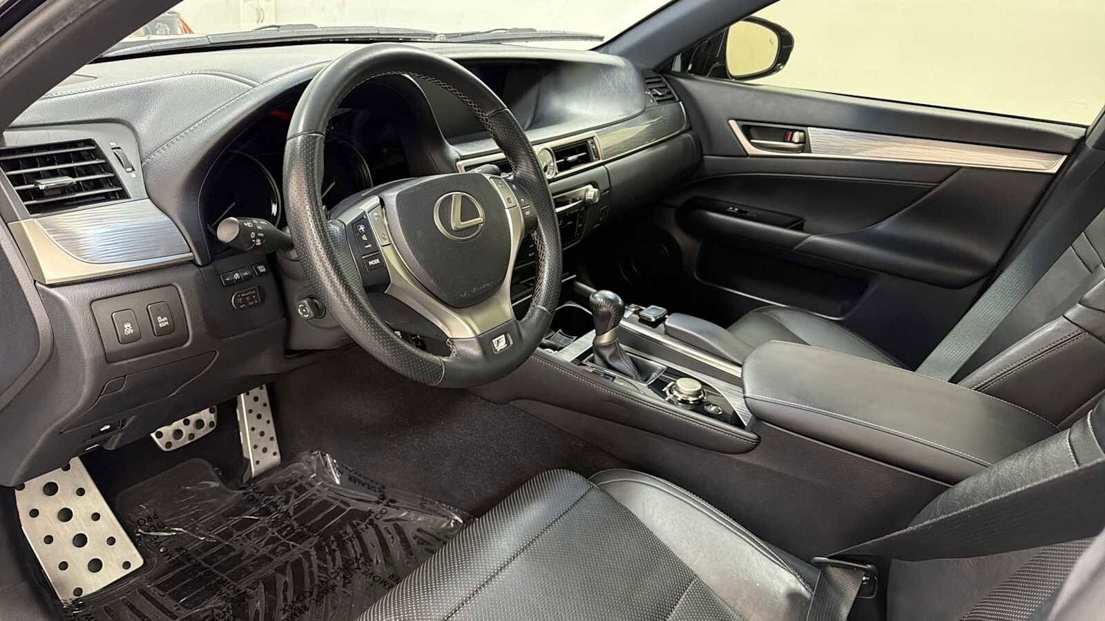 Thumbnail: 2015 Lexus GS - 12