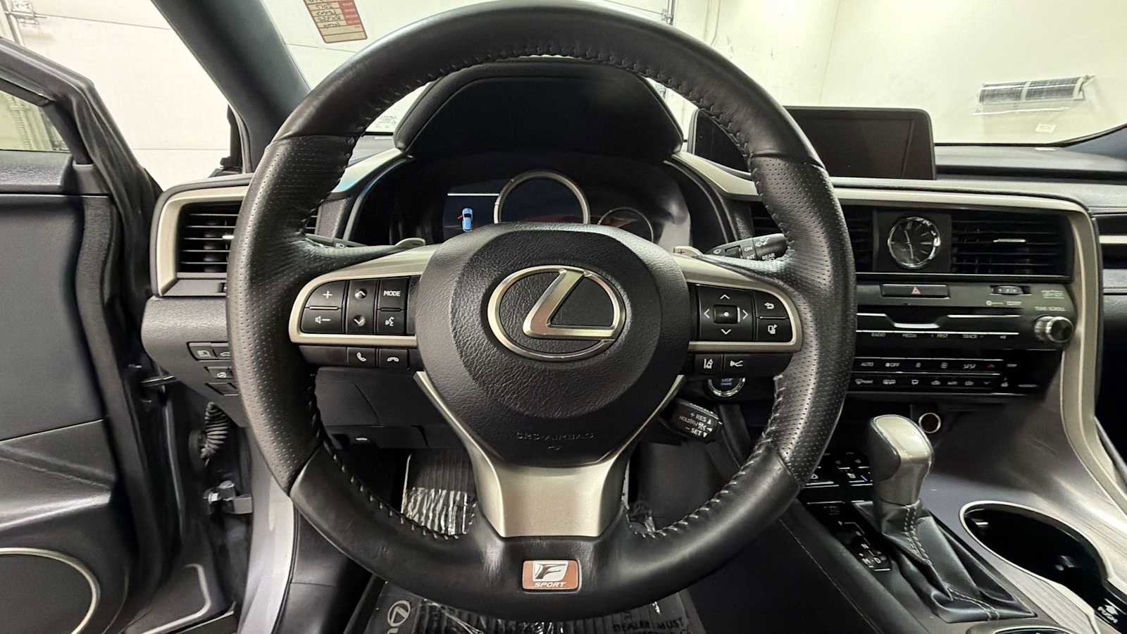 Thumbnail: 2017 Lexus RX - 15
