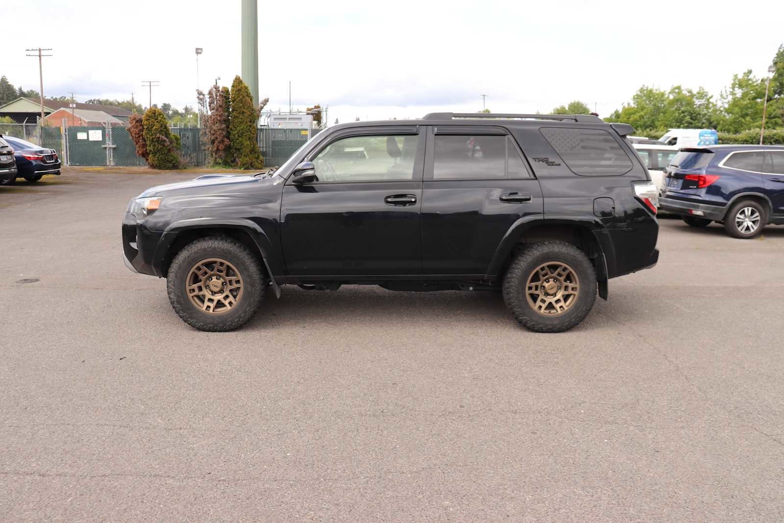 Thumbnail: 2023 Toyota 4Runner - 8