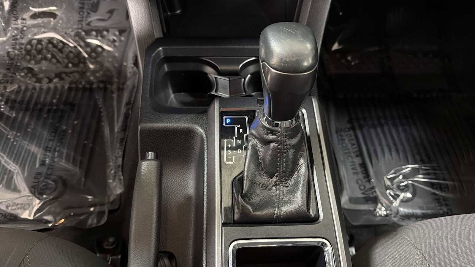 Thumbnail: 2019 Toyota Tacoma - 22