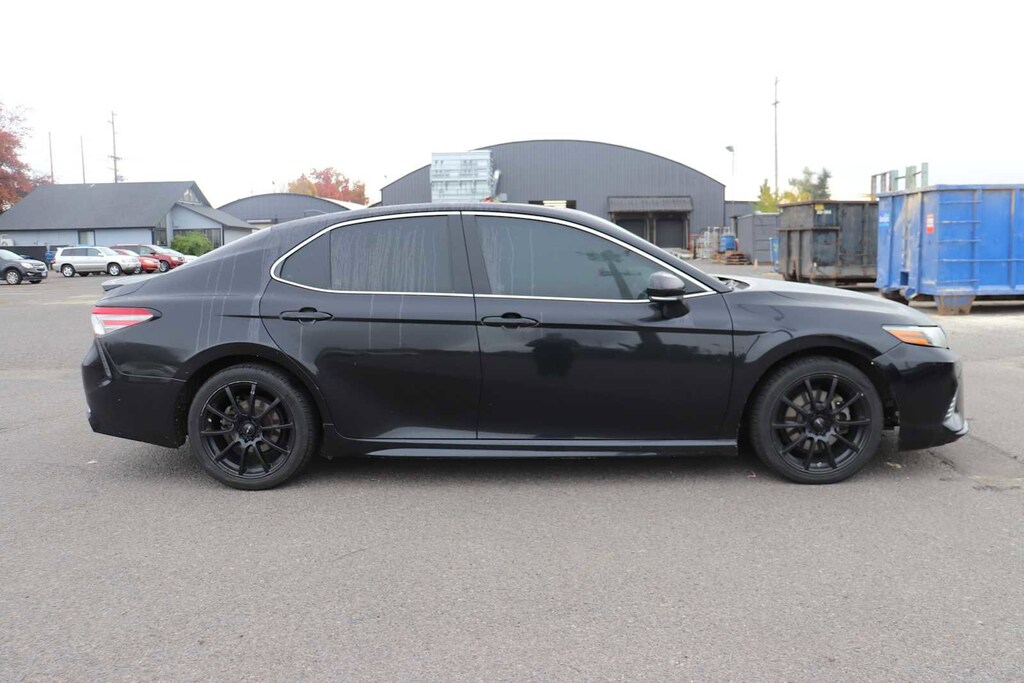 Used 2018 Toyota Camry XSE Sedan